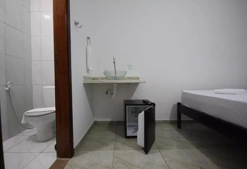 پانسیون Pousada Flor De Lis