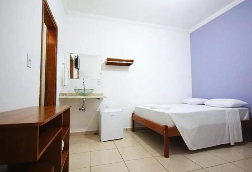 پانسیون Pousada Flor De Lis