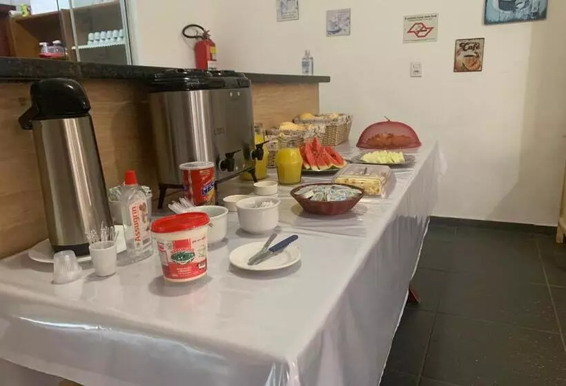 پانسیون Pousada Flor De Lis