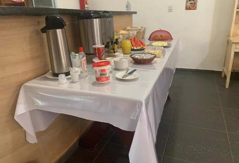 پانسیون Pousada Flor De Lis