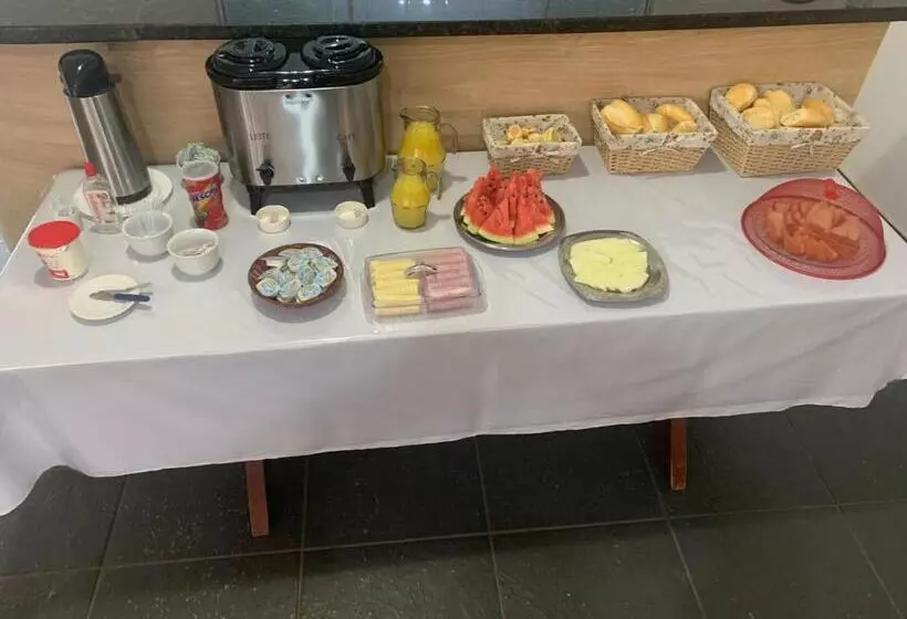 پانسیون Pousada Flor De Lis