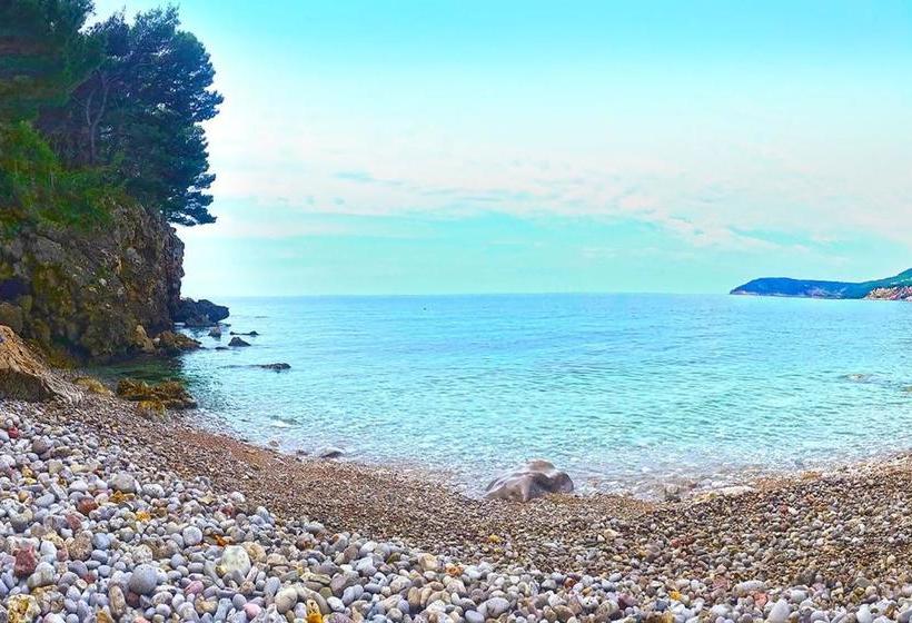 پانسیون Ratac Eco Guest House