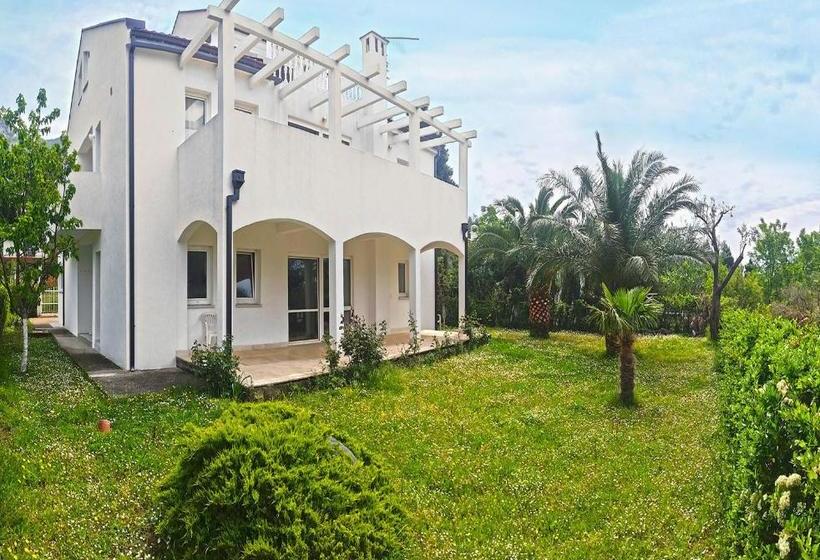 پانسیون Ratac Eco Guest House