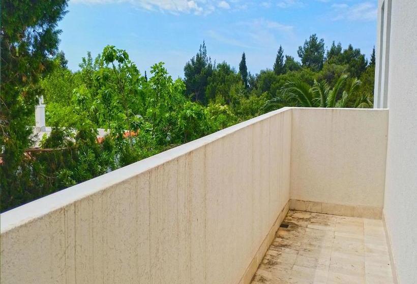 پانسیون Ratac Eco Guest House