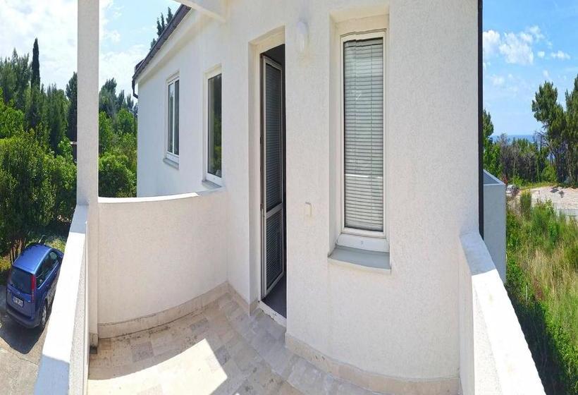 پانسیون Ratac Eco Guest House