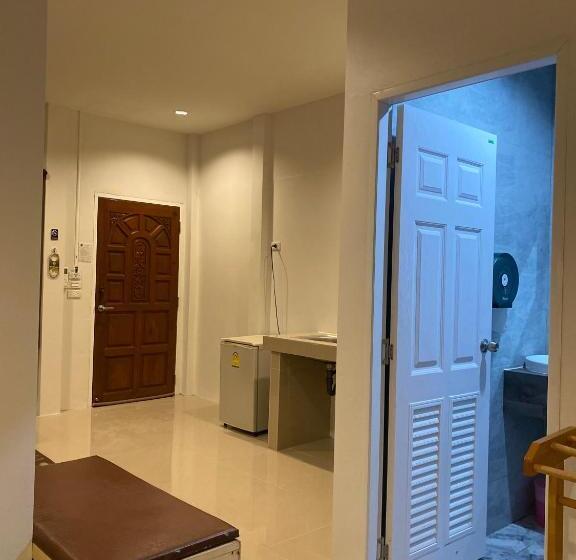 פנסיון Suntalee House