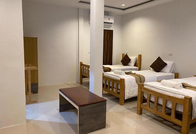 פנסיון Suntalee House