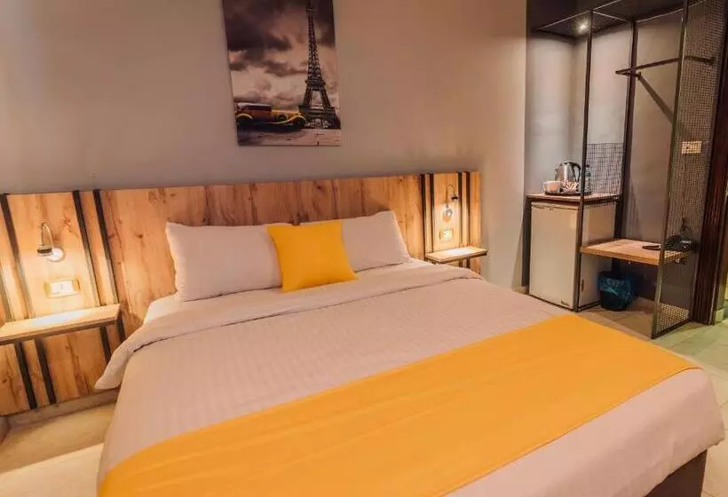 Baden Hotel Suites