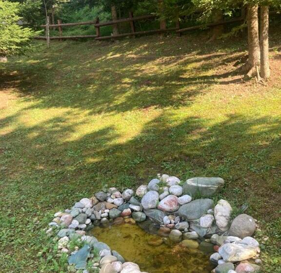 پانسیون Chalet Escapade With Sauna