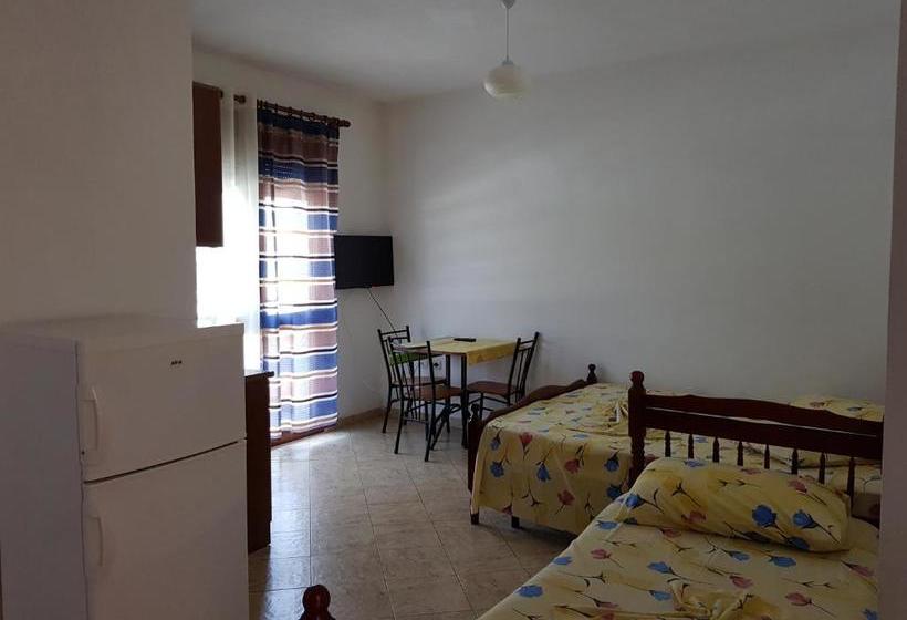 펜션 Delmar Hotel Apart