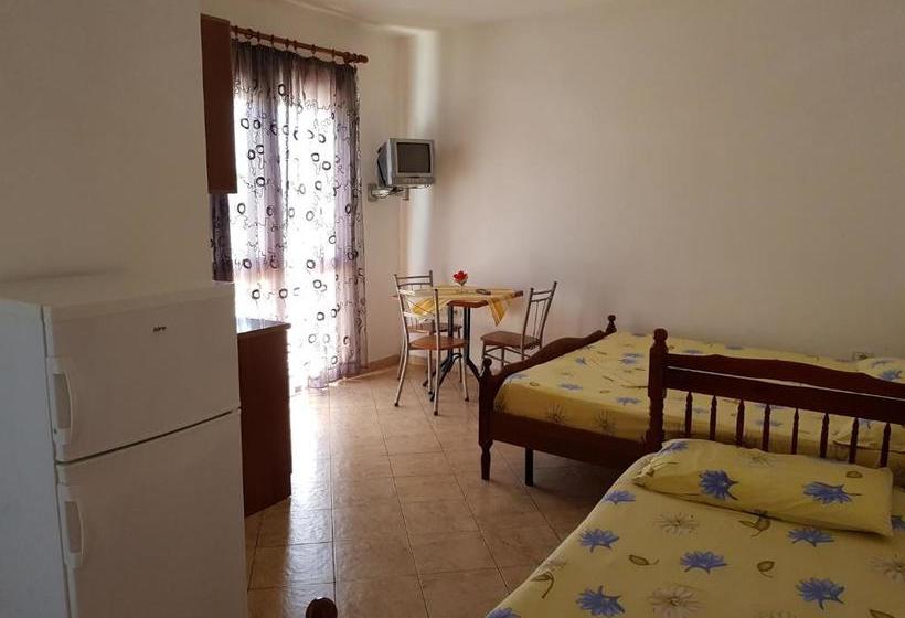 펜션 Delmar Hotel Apart