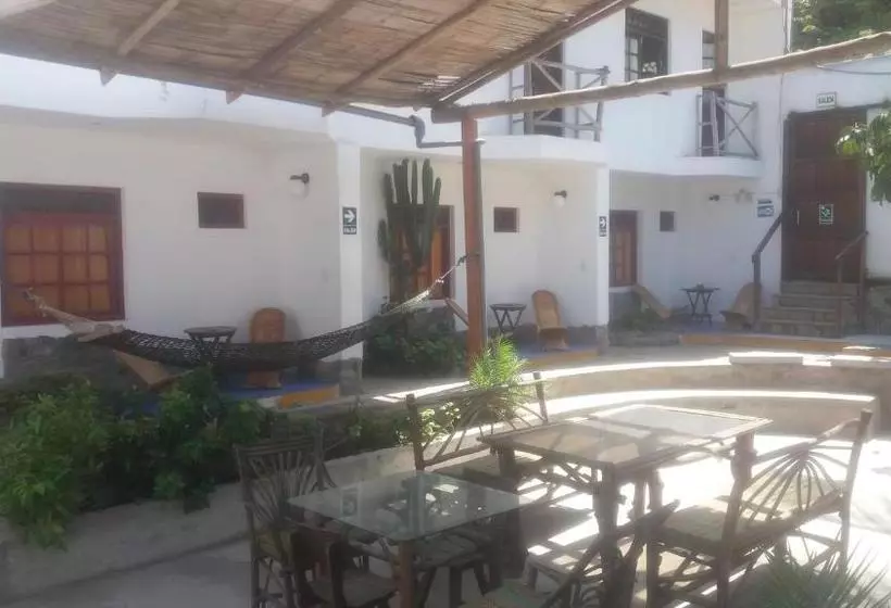 پانسیون Hostal Naylamp