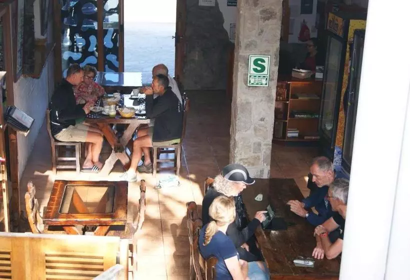 پانسیون Hostal Naylamp