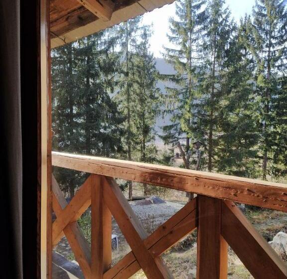 بنسيون Krutogora