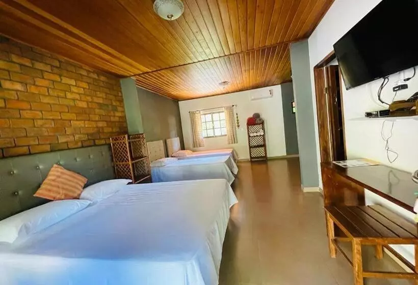 ペンション Pousada Tarumim