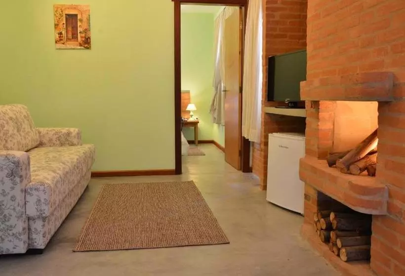 Majatalo Pousada Villa Dos Leais
