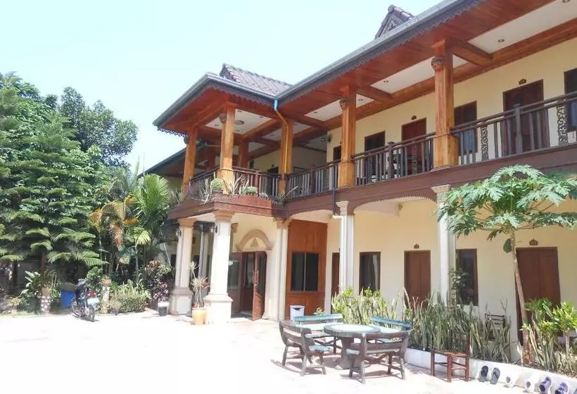 پانسیون Thoulasith Guesthouse