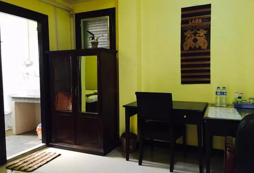پانسیون Thoulasith Guesthouse