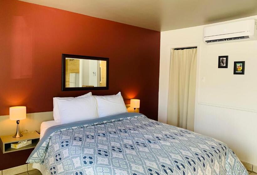 ユースホステル Attitude Montagne