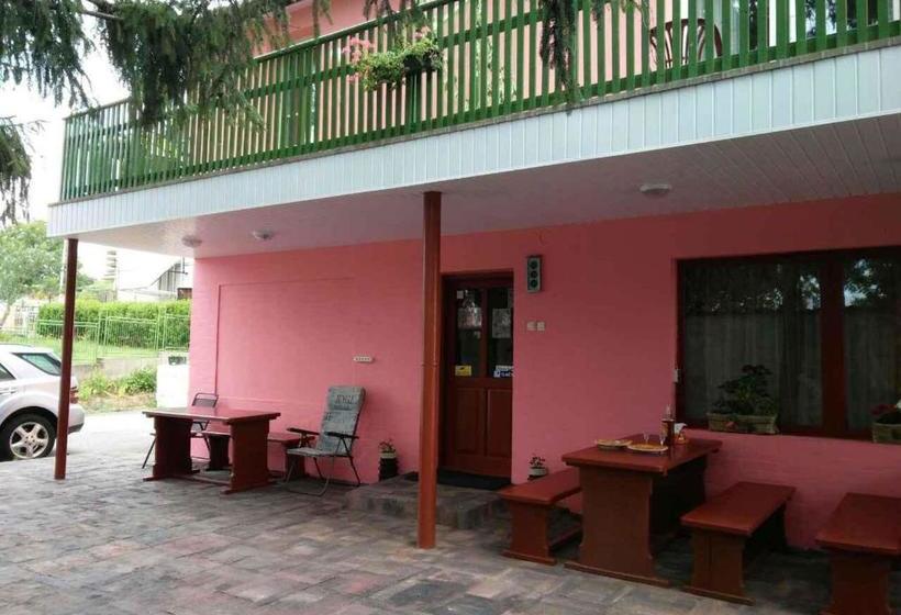 旅馆 Eko Penzion Leo