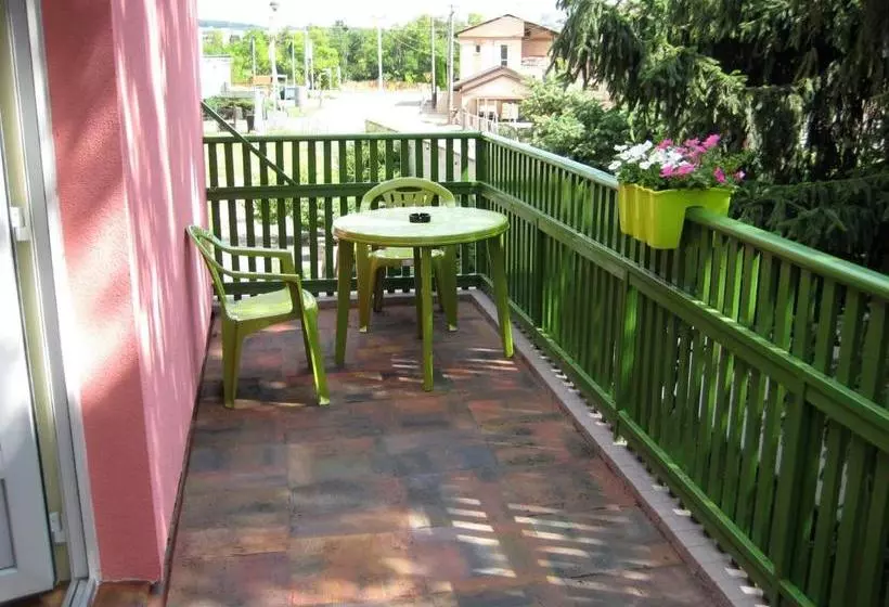 Retkeilymaja Eko Penzion Leo