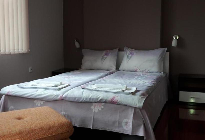 Pensió Kyurkchievi Guest House