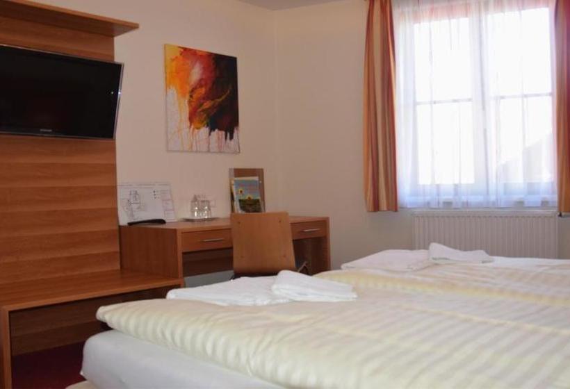 הוסטל Beerenhof Wiesen