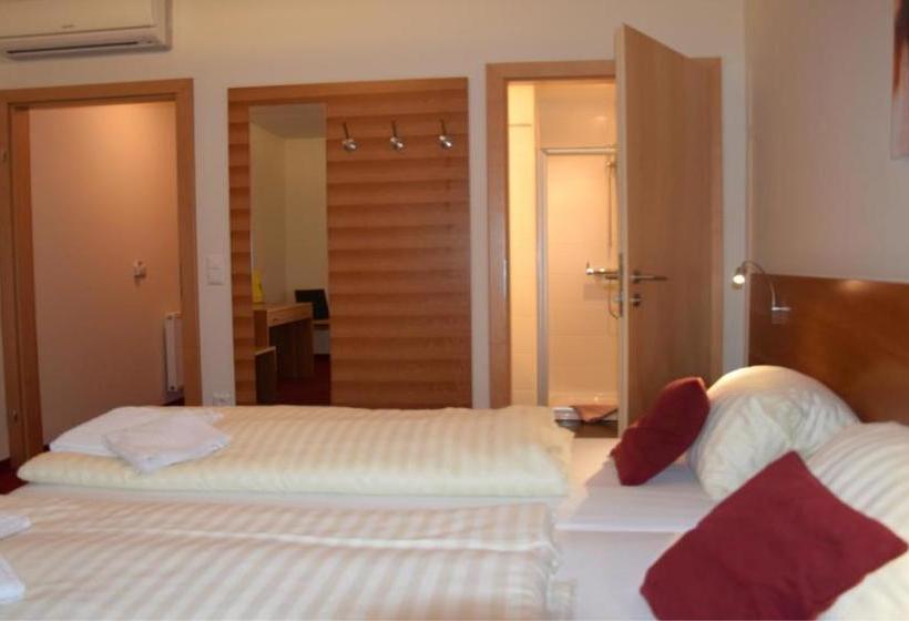 הוסטל Beerenhof Wiesen