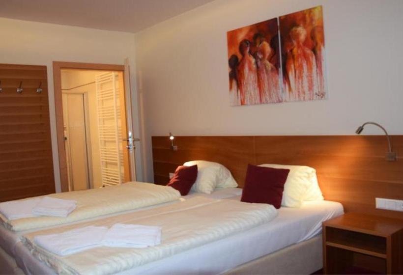 הוסטל Beerenhof Wiesen