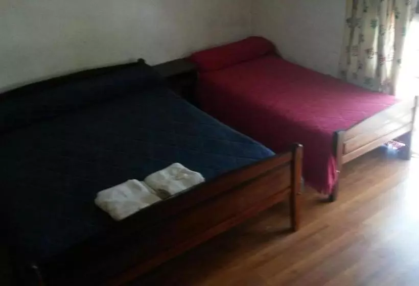Retkeilymaja Posada Los Balnearios