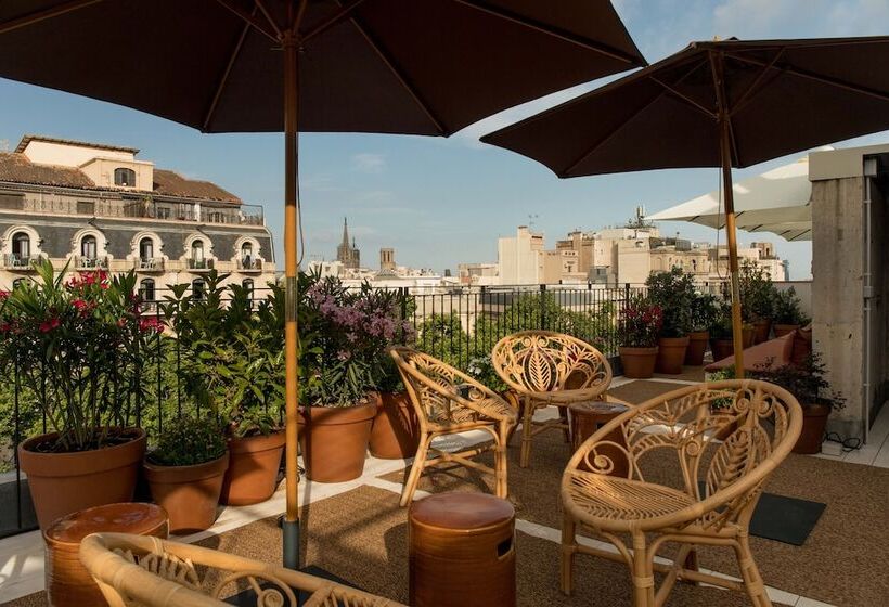 هتل Yurbban Ramblas Boutique