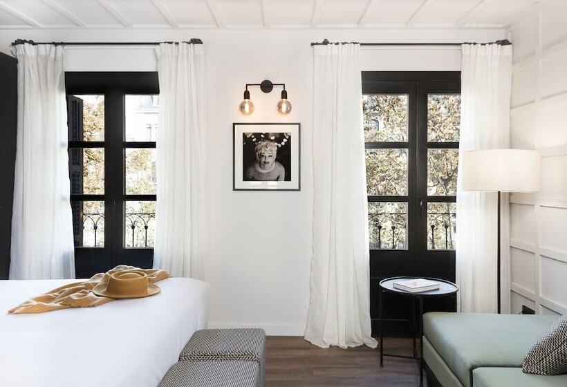 هتل Yurbban Ramblas Boutique