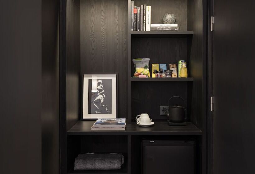 هتل Yurbban Ramblas Boutique