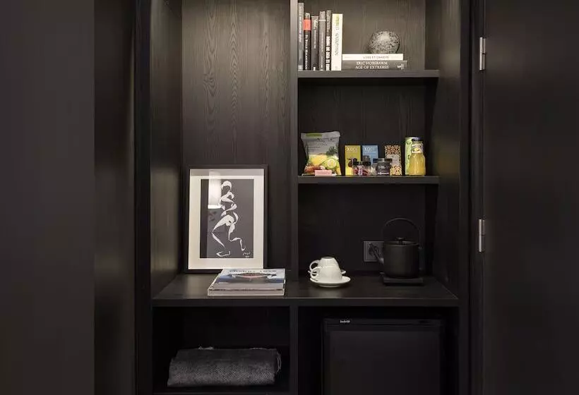هتل Yurbban Ramblas Boutique