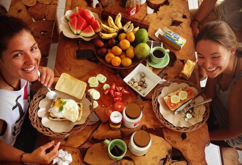 ペンション Canggu   Pererenan Guesthouse  Abalihouse