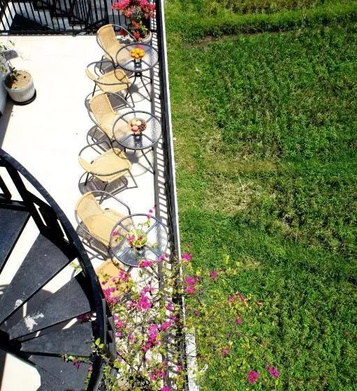 ペンション Canggu Pererenan Guesthouse Abalihouse