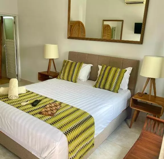 ペンション Canggu Pererenan Guesthouse Abalihouse