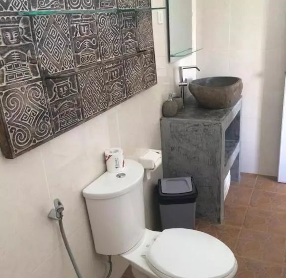 ペンション Canggu Pererenan Guesthouse Abalihouse