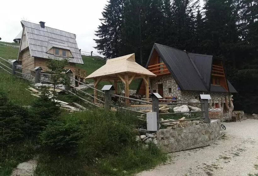 پانسیون Guesthouse Planinarski Dom Neviđen'o