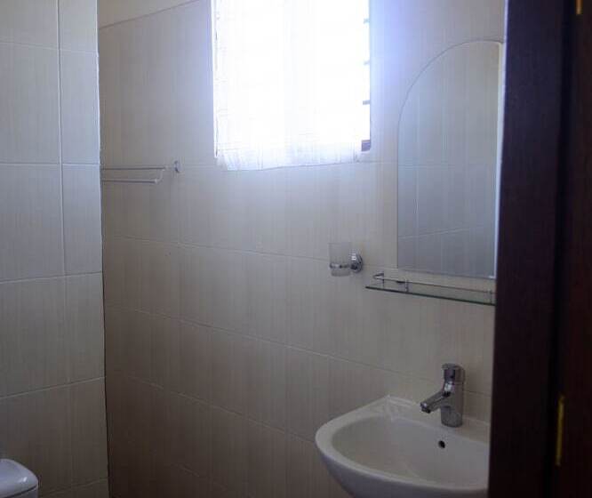 פנסיון Highland Bungalows