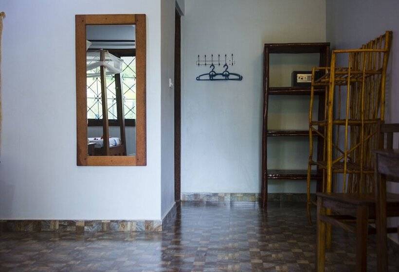 פנסיון Highland Bungalows