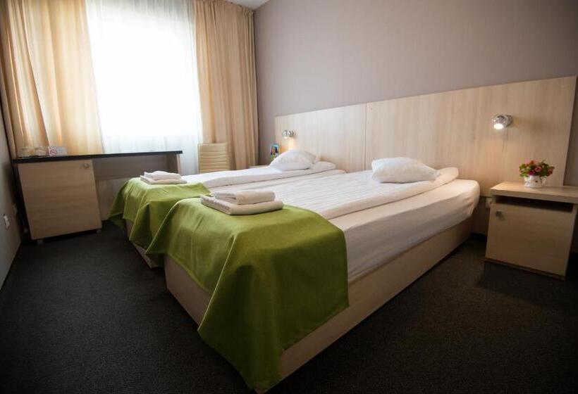 پانسیون Panorama Business Inn