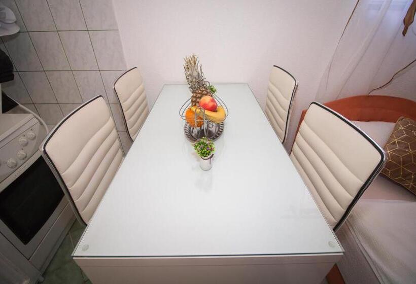 پانسیون Pansion Guma Mostar Stari Grad