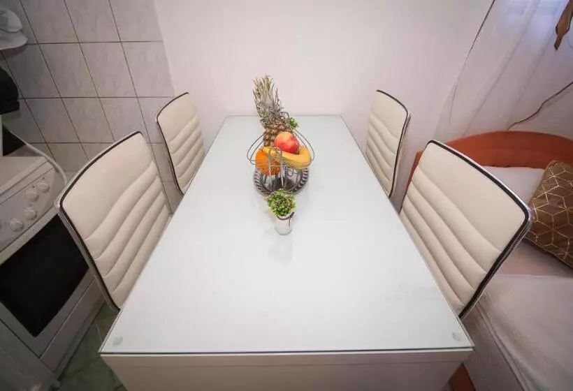 پانسیون Pansion Guma Mostar Stari Grad