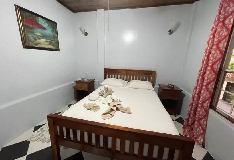 پانسیون Sea N Sun Guest House