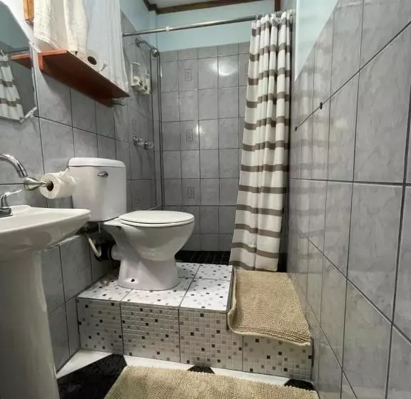 پانسیون Sea N Sun Guest House