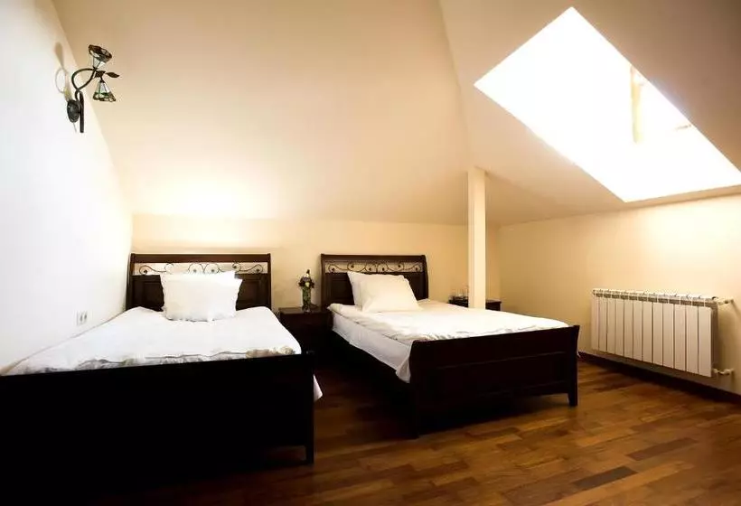 پانسیون Tsaghkunq Guest House
