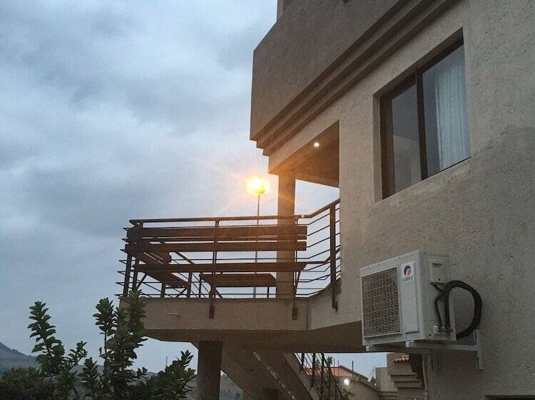 پانسیون Valley View Lodge