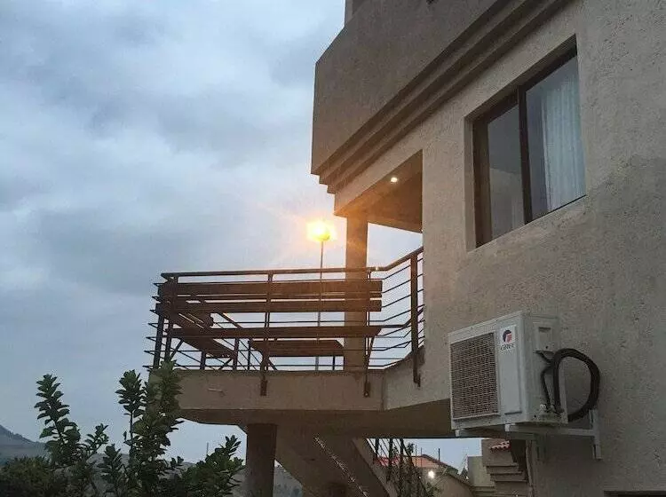 پانسیون Valley View Lodge