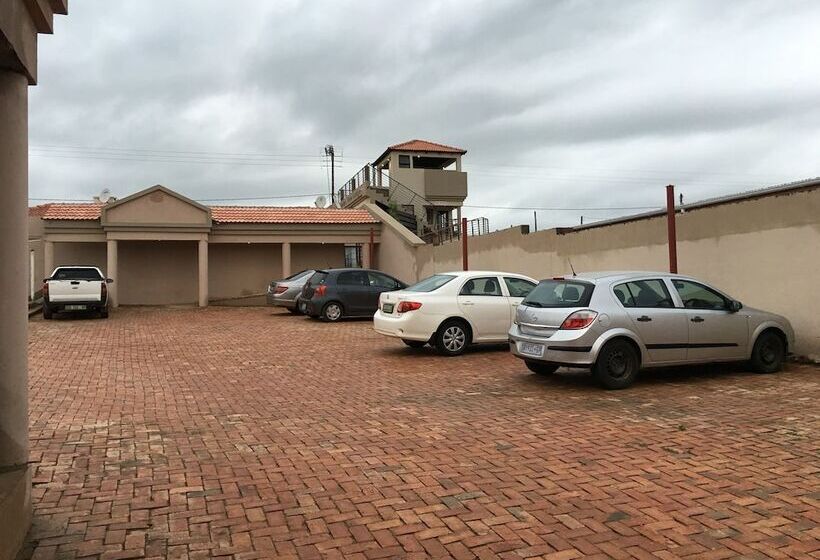 پانسیون Valley View Lodge